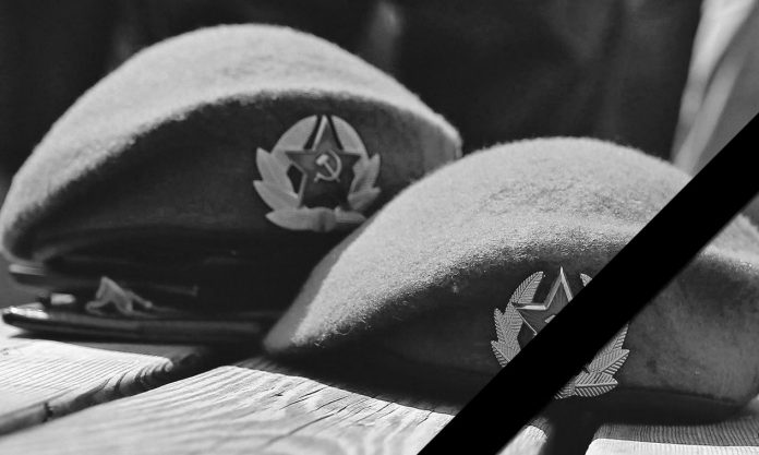 livebook-photo-header-966